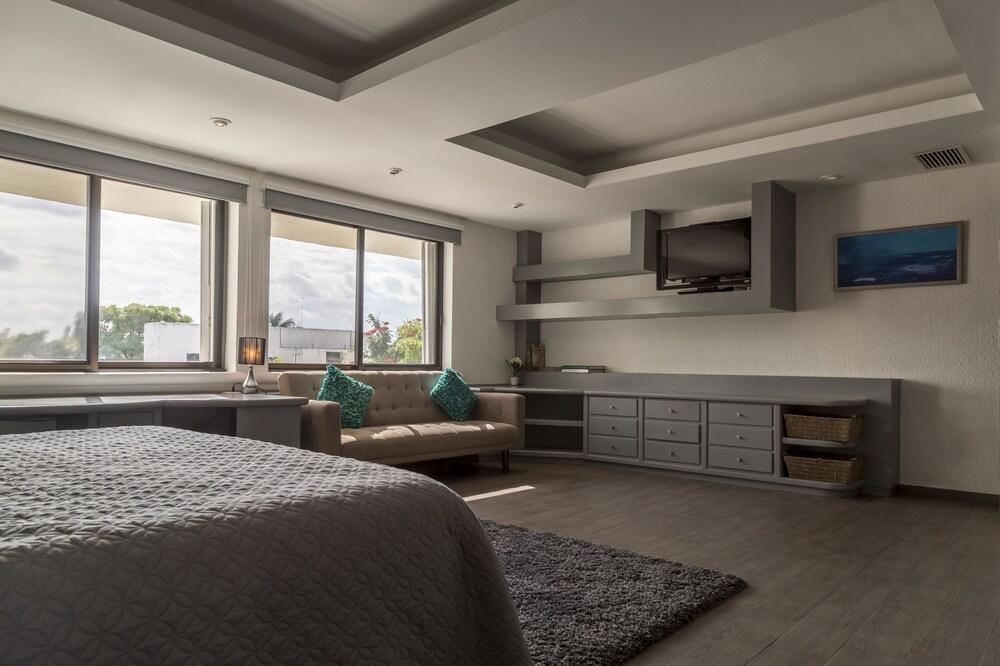 קנקון Elegant Lagoon Front Villa By Casa Paraiso מראה חיצוני תמונה