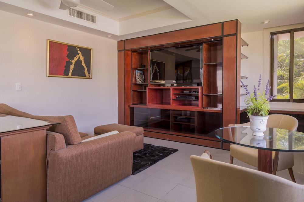 קנקון Elegant Lagoon Front Villa By Casa Paraiso מראה חיצוני תמונה
