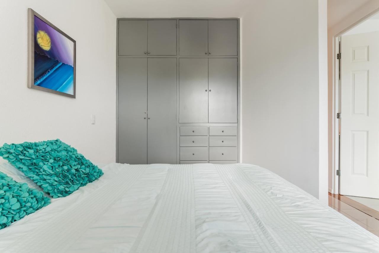 קנקון Elegant Lagoon Front Villa By Casa Paraiso מראה חיצוני תמונה