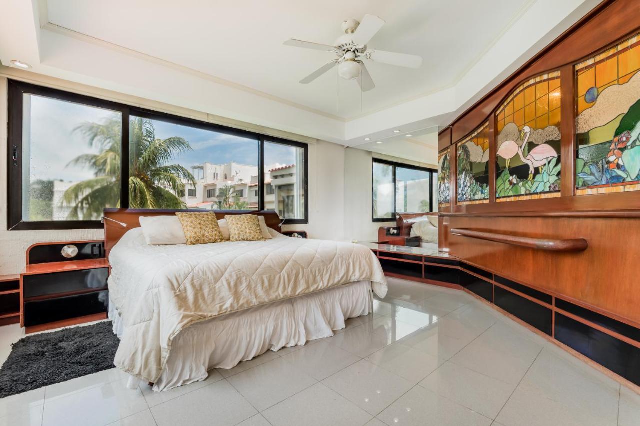 קנקון Elegant Lagoon Front Villa By Casa Paraiso מראה חיצוני תמונה