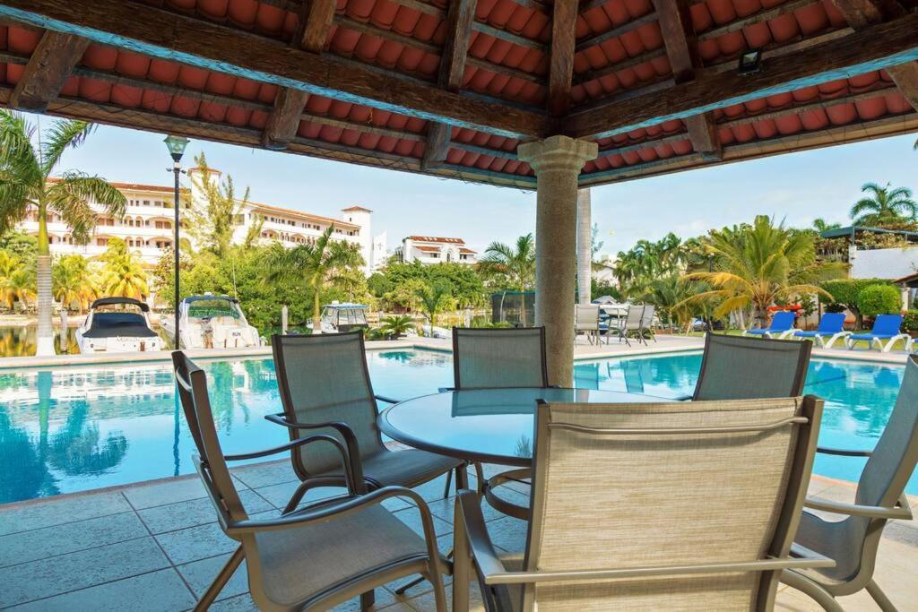 קנקון Elegant Lagoon Front Villa By Casa Paraiso מראה חיצוני תמונה
